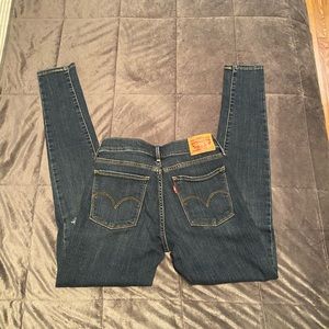Levi skinny jeans